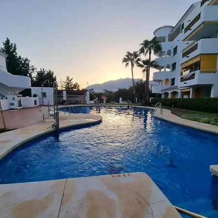 797 - En Pueblo Del Parque Benalmádena